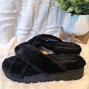 Stuart Weitzman Roza Lift Chill Slides Black Sandals Faux Fur Soft Womens Sz 7.5